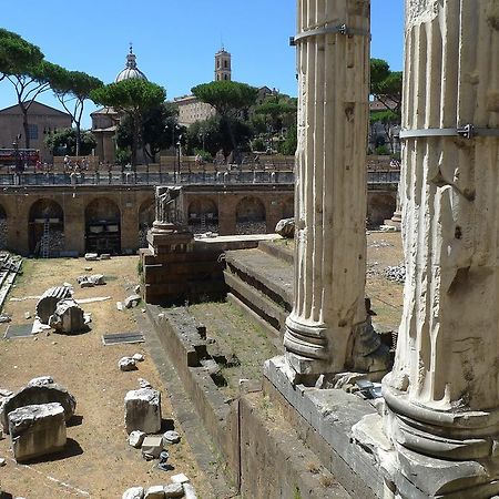 Roman Forum Suite Exteriör bild